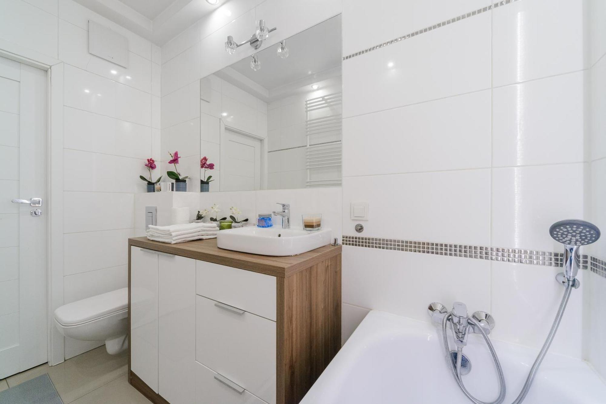 Lumina Apartment With Parking Near Muzeum Powstania ワルシャワ エクステリア 写真